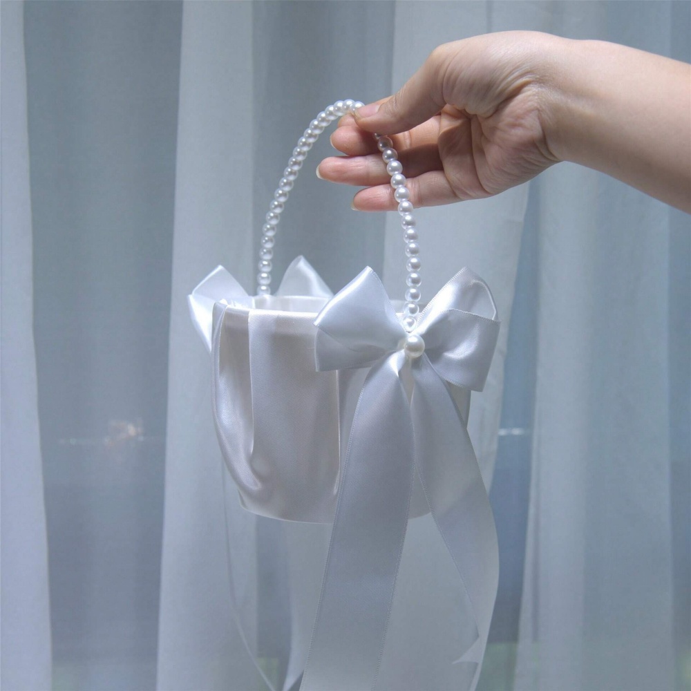 Biały satynowy kosz dla dziewc – Gardening Tools Girls recenzja i cena